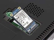 固态硬盘使用教程（探索固态硬盘的使用方法，选择最合适的产品，并优化硬盘性能）