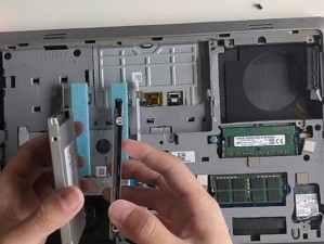 华硕笔记本固态硬盘装系统教程（华硕笔记本固态硬盘安装与系统迁移，让电脑焕发新生！）