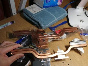 飞行堡垒W50J（一款颠覆传统的高性能游戏笔记本电脑）