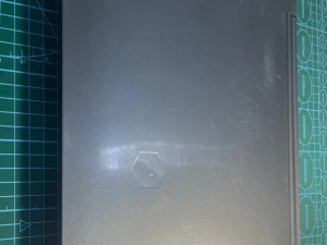 如何使用华为清理电脑风扇灰尘？（简单而有效的方法让你的电脑风扇保持良好运行）