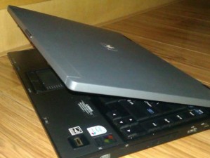 惠普台式迷你电脑320G的功能和性能介绍（一款小巧便携的高性能台式迷你电脑）