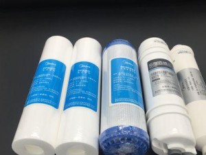 美的1586A净水器的特点及使用体验